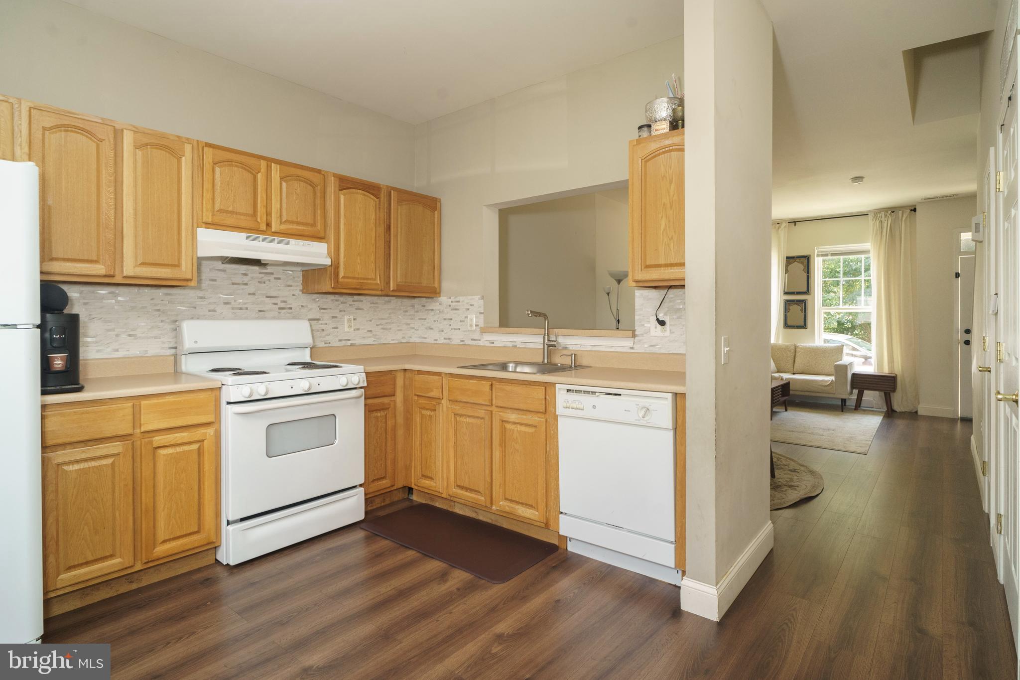 BELLA VISTA - Residential Lease