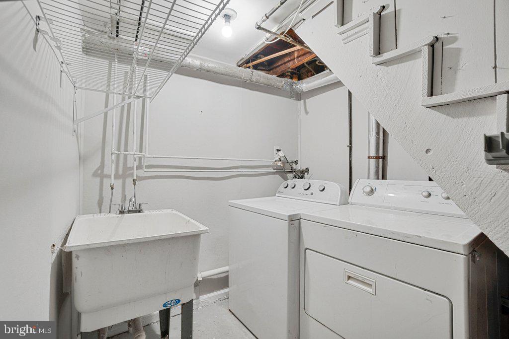 HAMPDEN HISTORIC DISTRICT - Residential