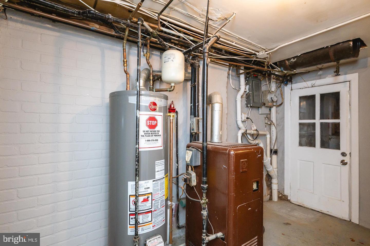 HAMPDEN HISTORIC DISTRICT - Residential