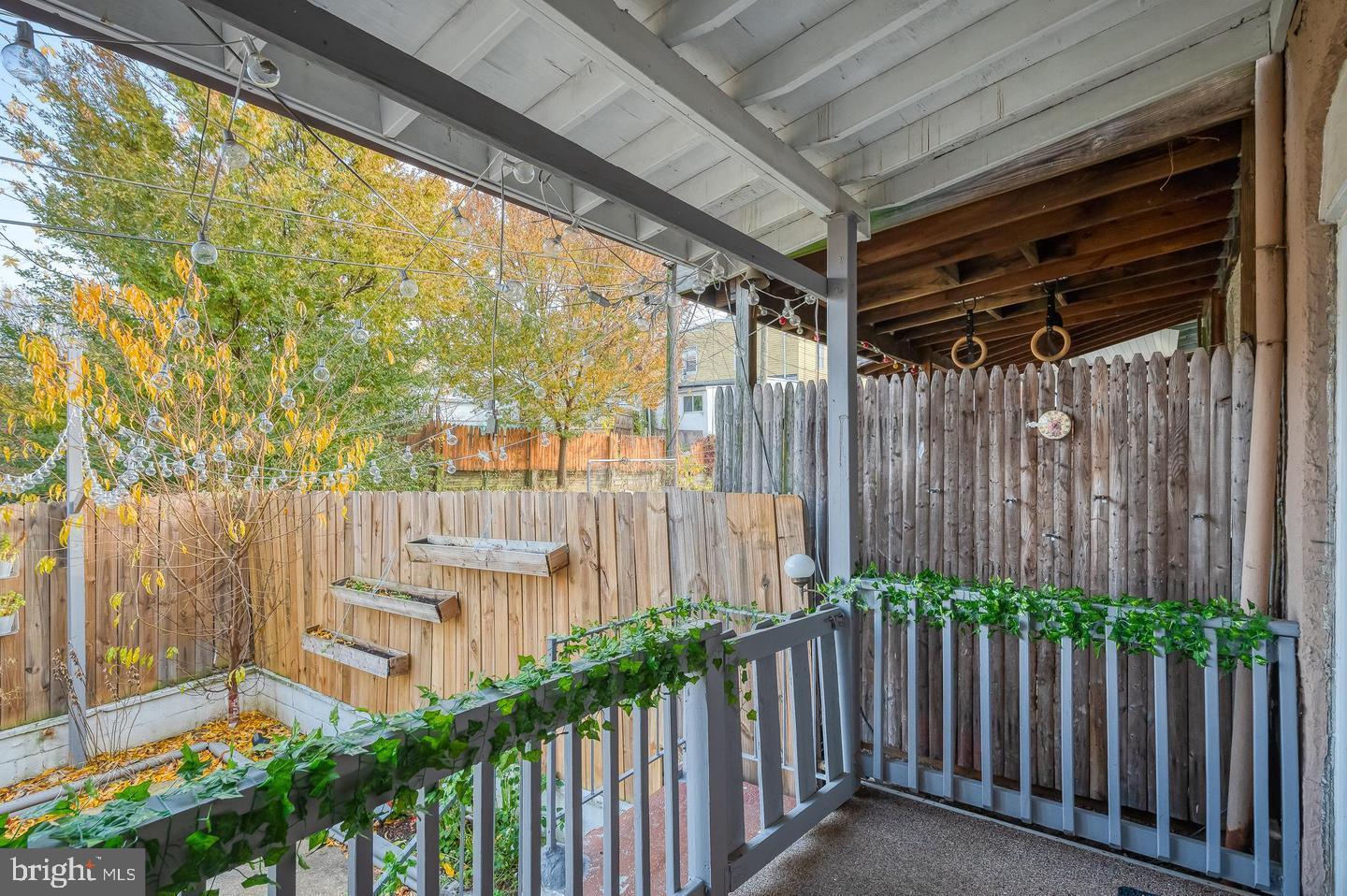 HAMPDEN HISTORIC DISTRICT - Residential