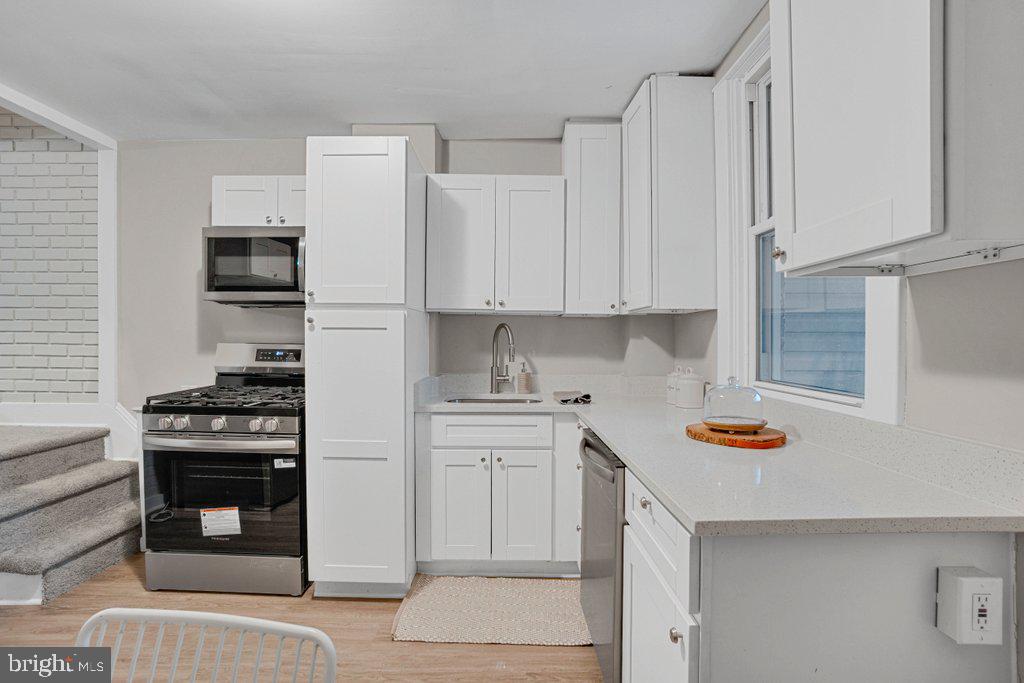 HAMPDEN HISTORIC DISTRICT - Residential