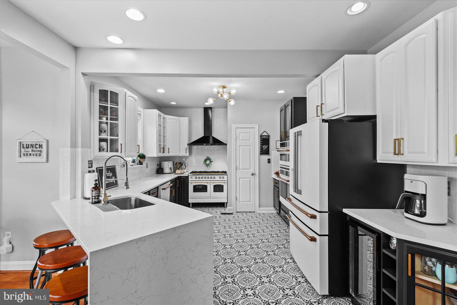 CHURCH POINT - Residential