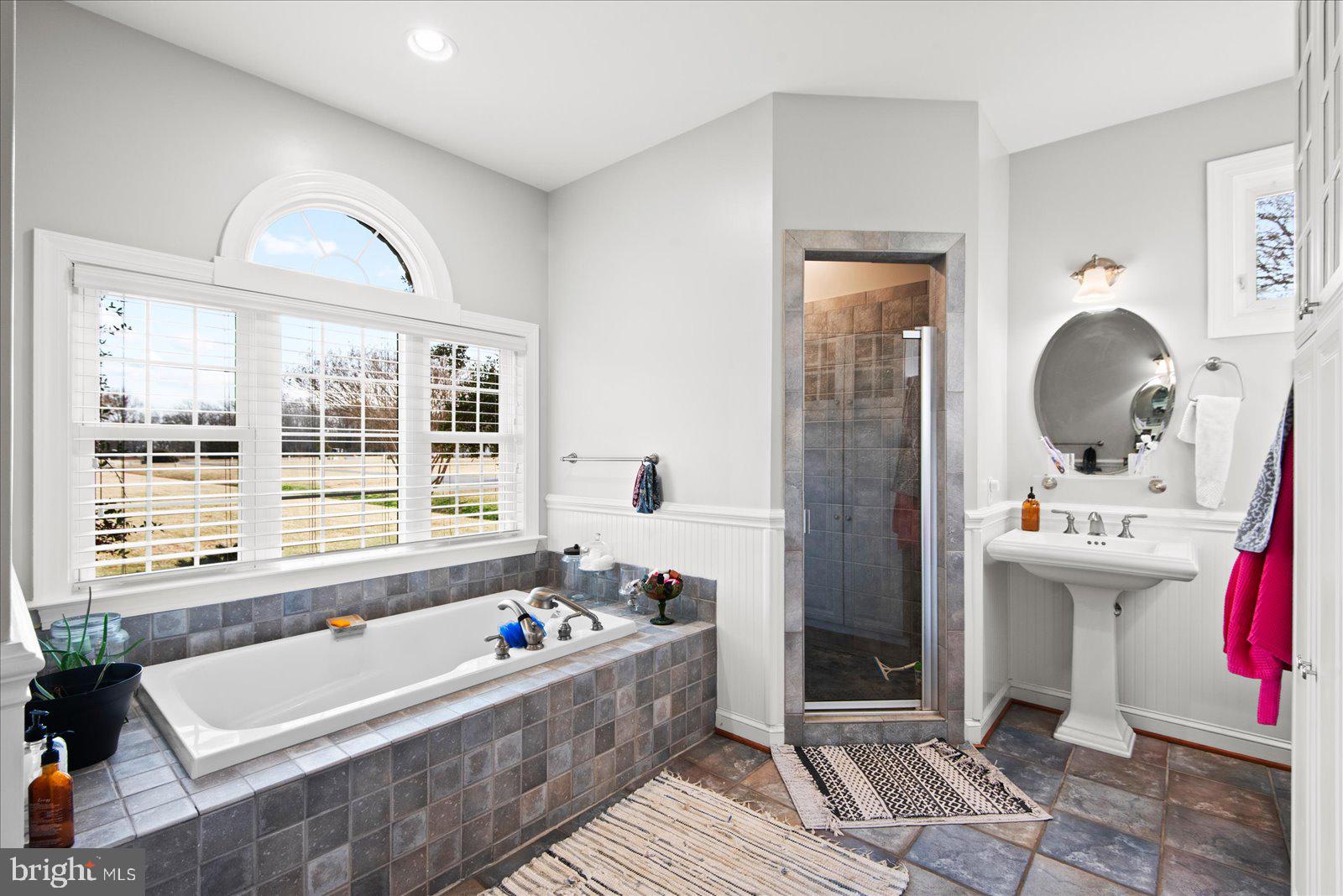 CHURCH POINT - Residential