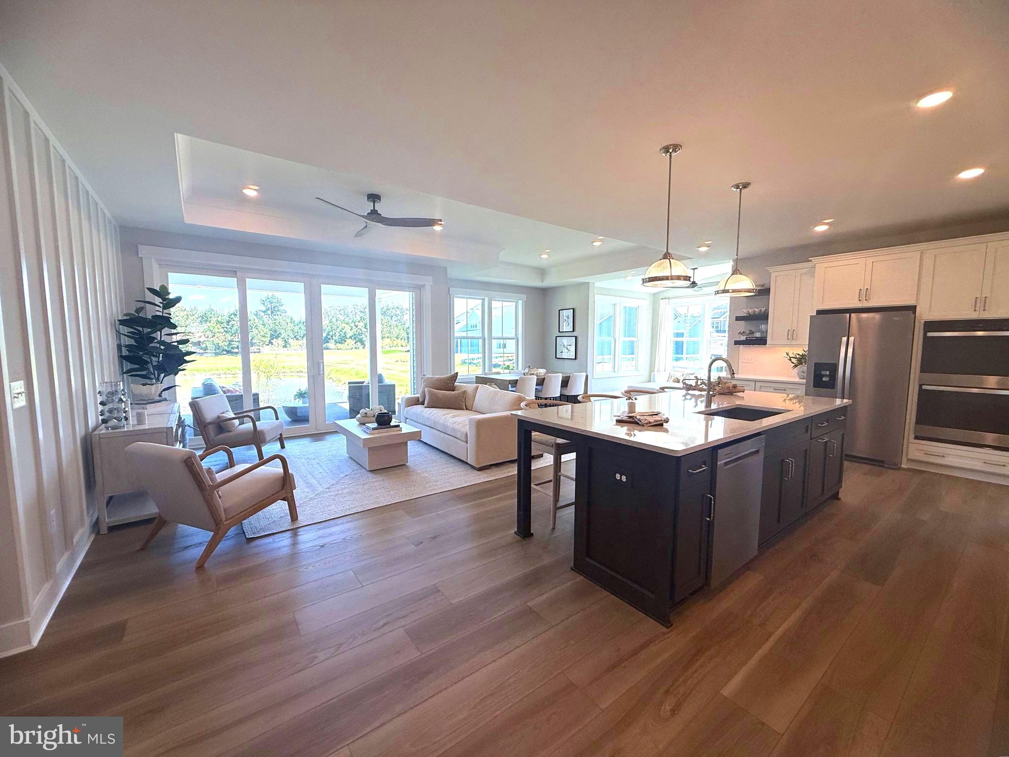 EAST GATE - Residential