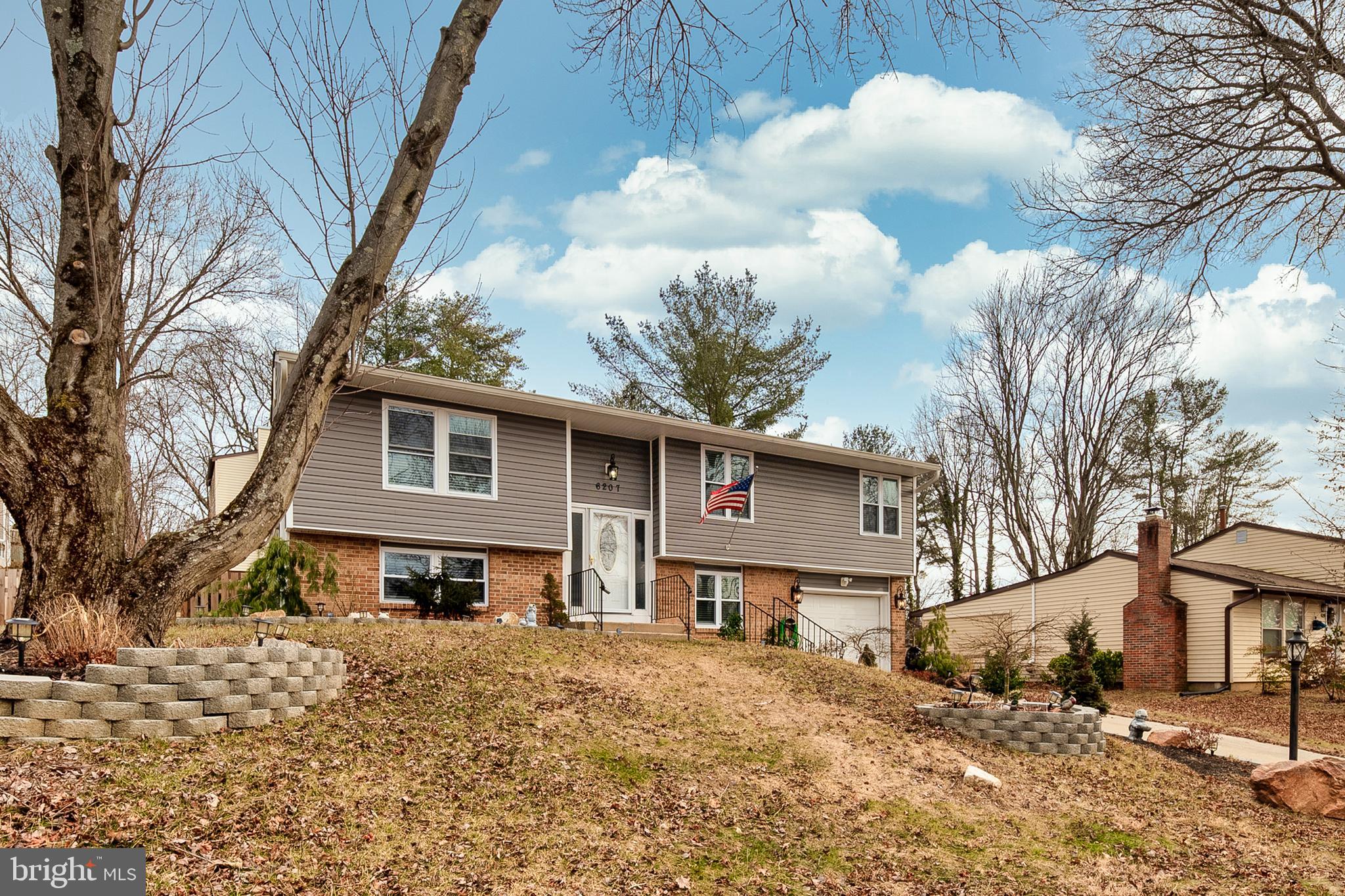 OAKLAND MILLS - Residential
