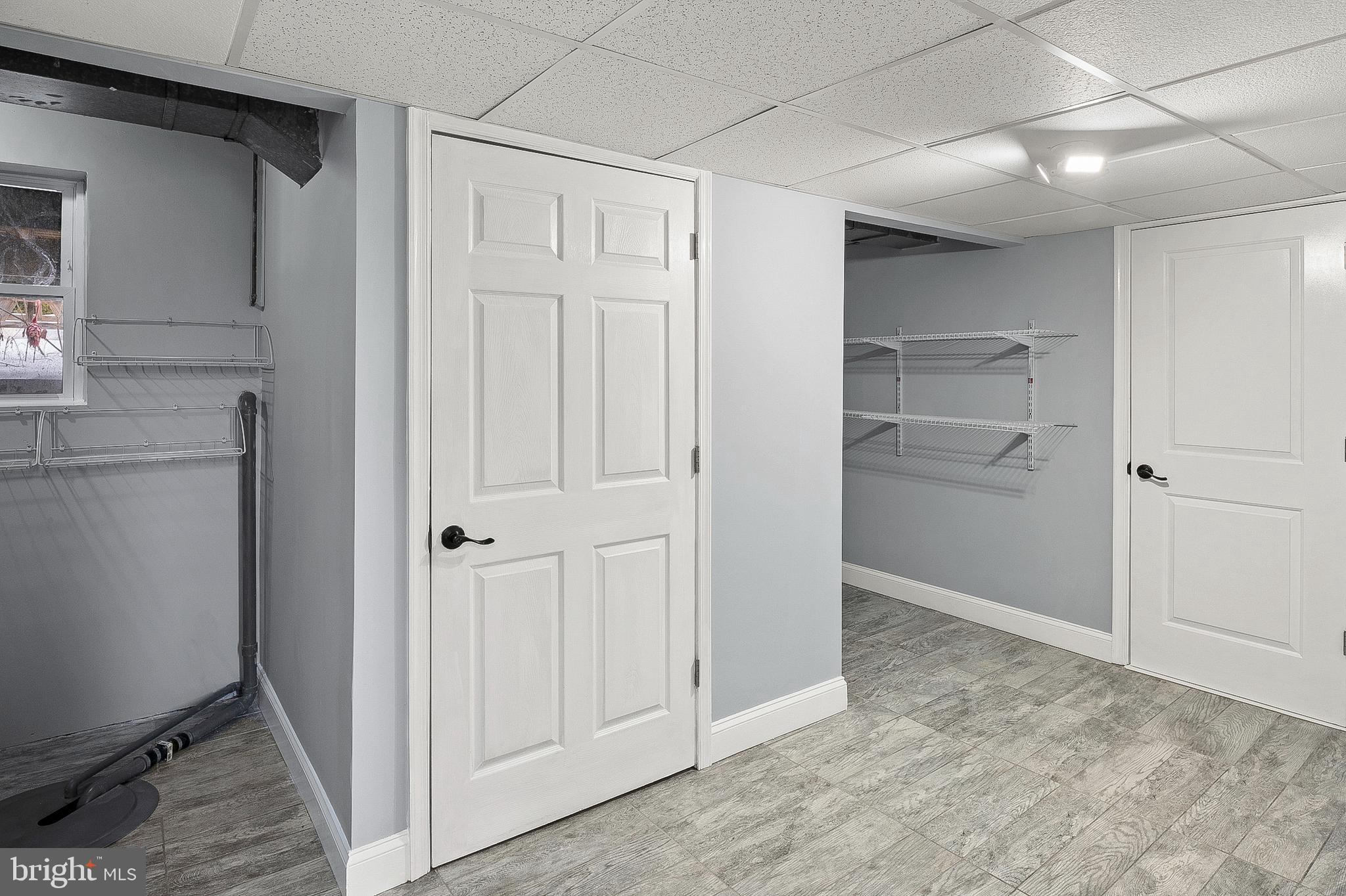 OAKLAND MILLS - Residential