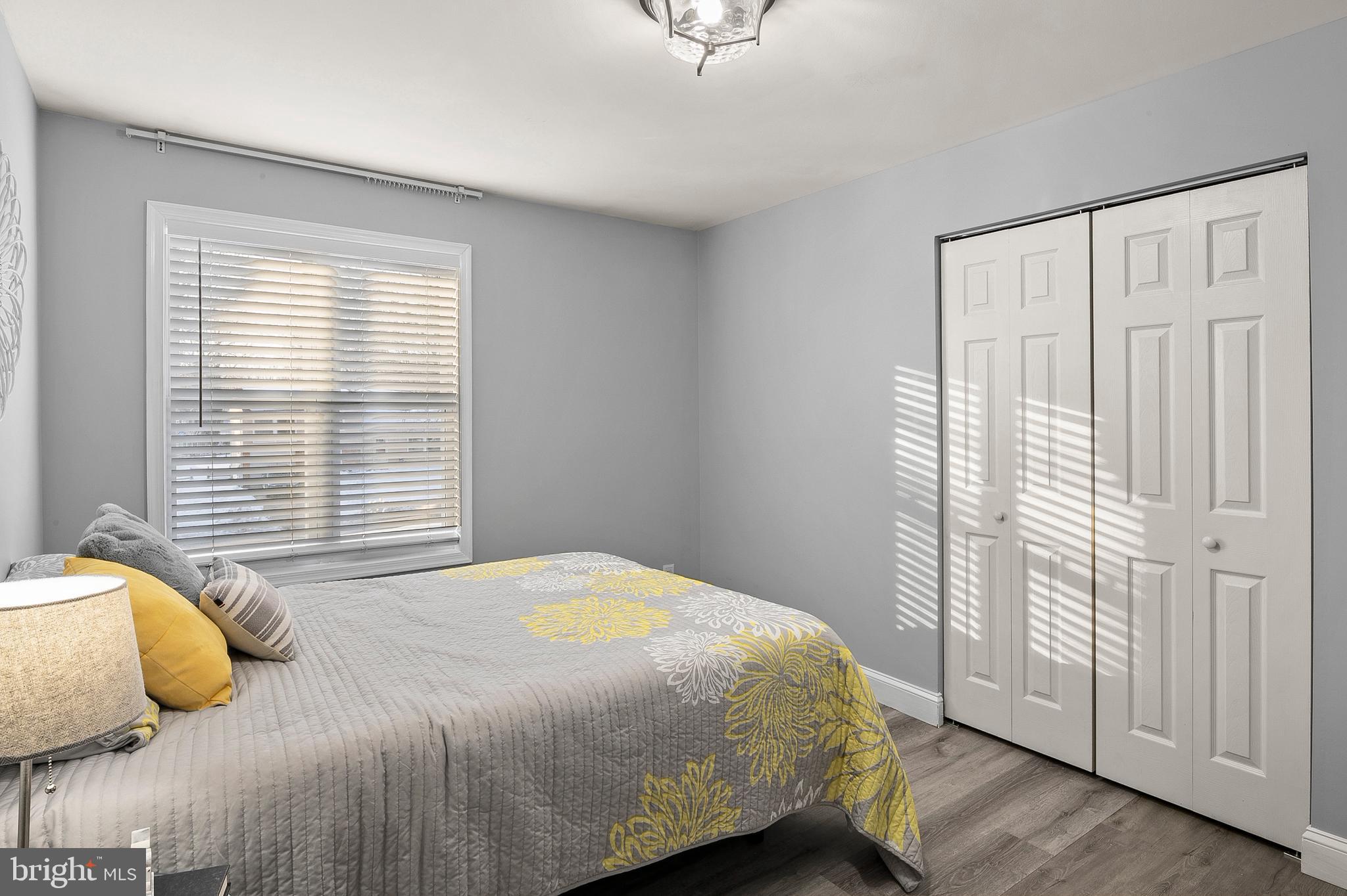 OAKLAND MILLS - Residential