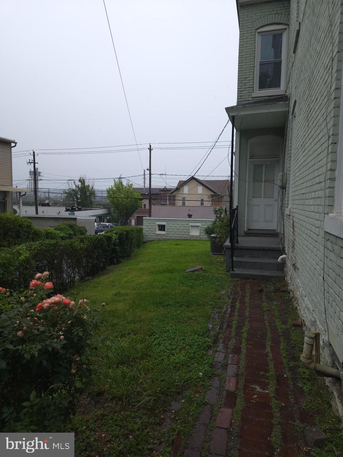354 S 2ND STREET