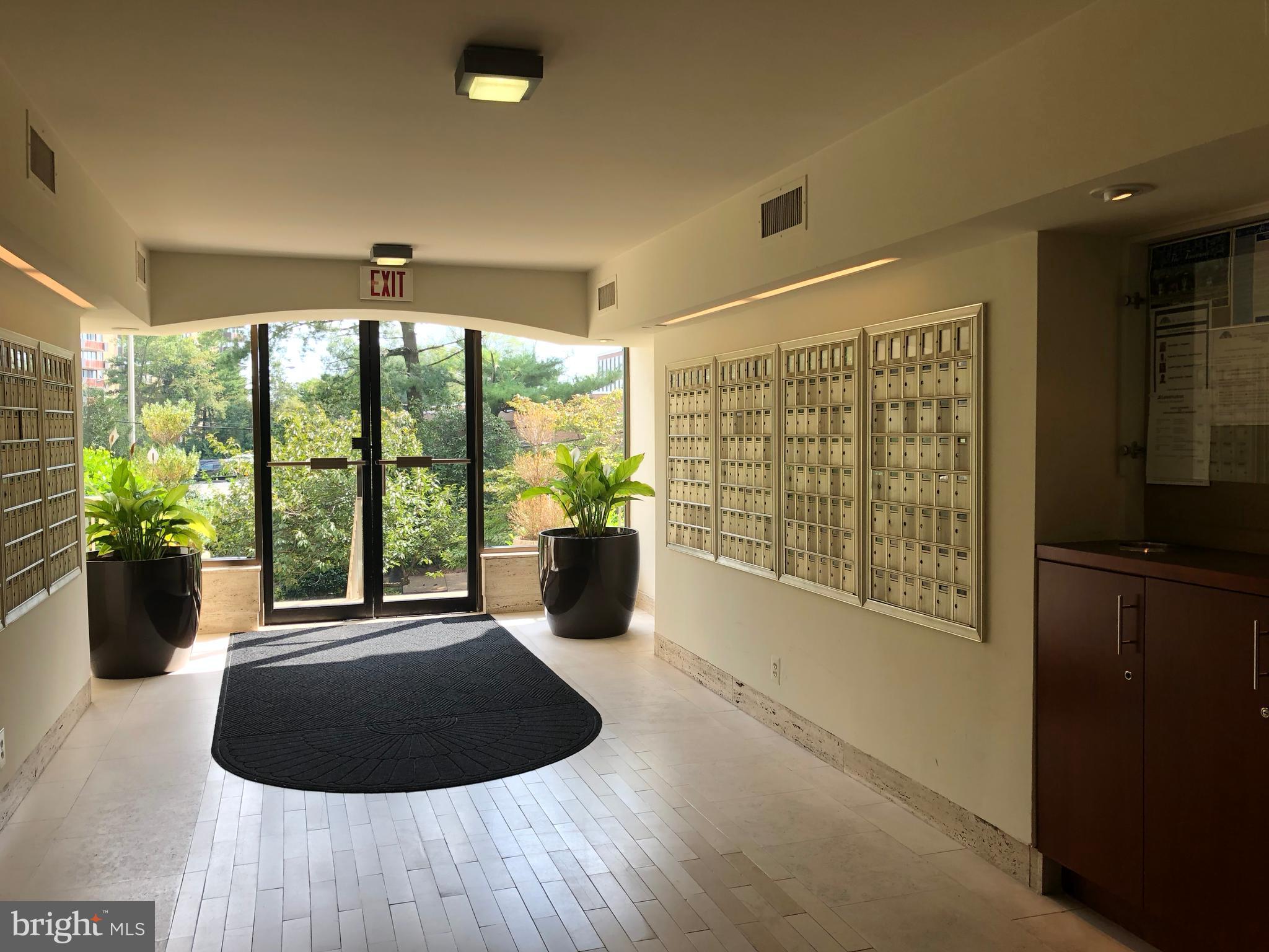 THE FOUNTAINS - Residential Lease