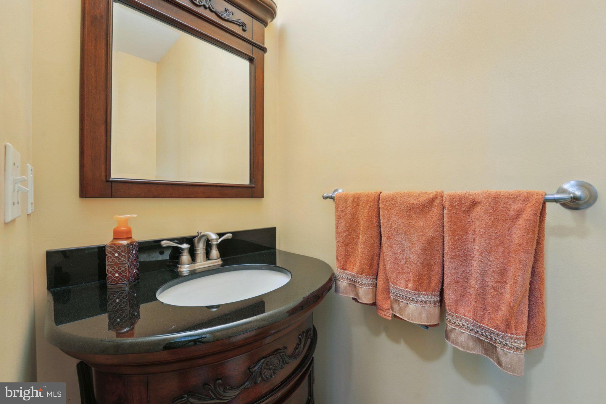 RIDING WOODS - Residential