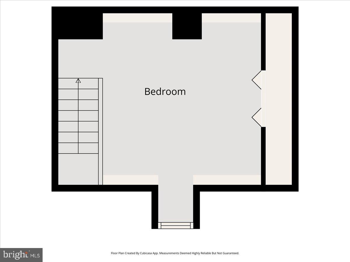 COLONIAL VIL GREEN - Residential