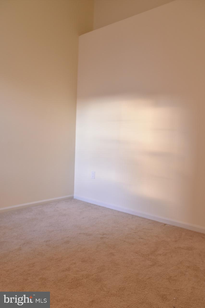 LIFESTYLE AT SULLY STATION - Residential Lease