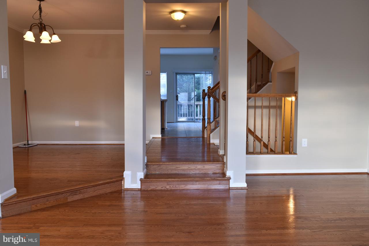 LIFESTYLE AT SULLY STATION - Residential Lease