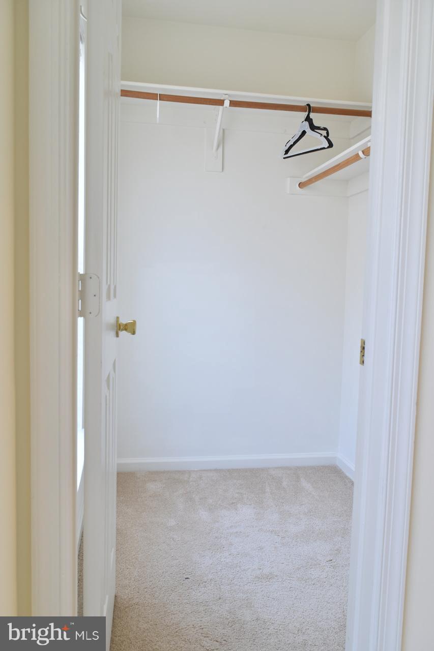 LIFESTYLE AT SULLY STATION - Residential Lease