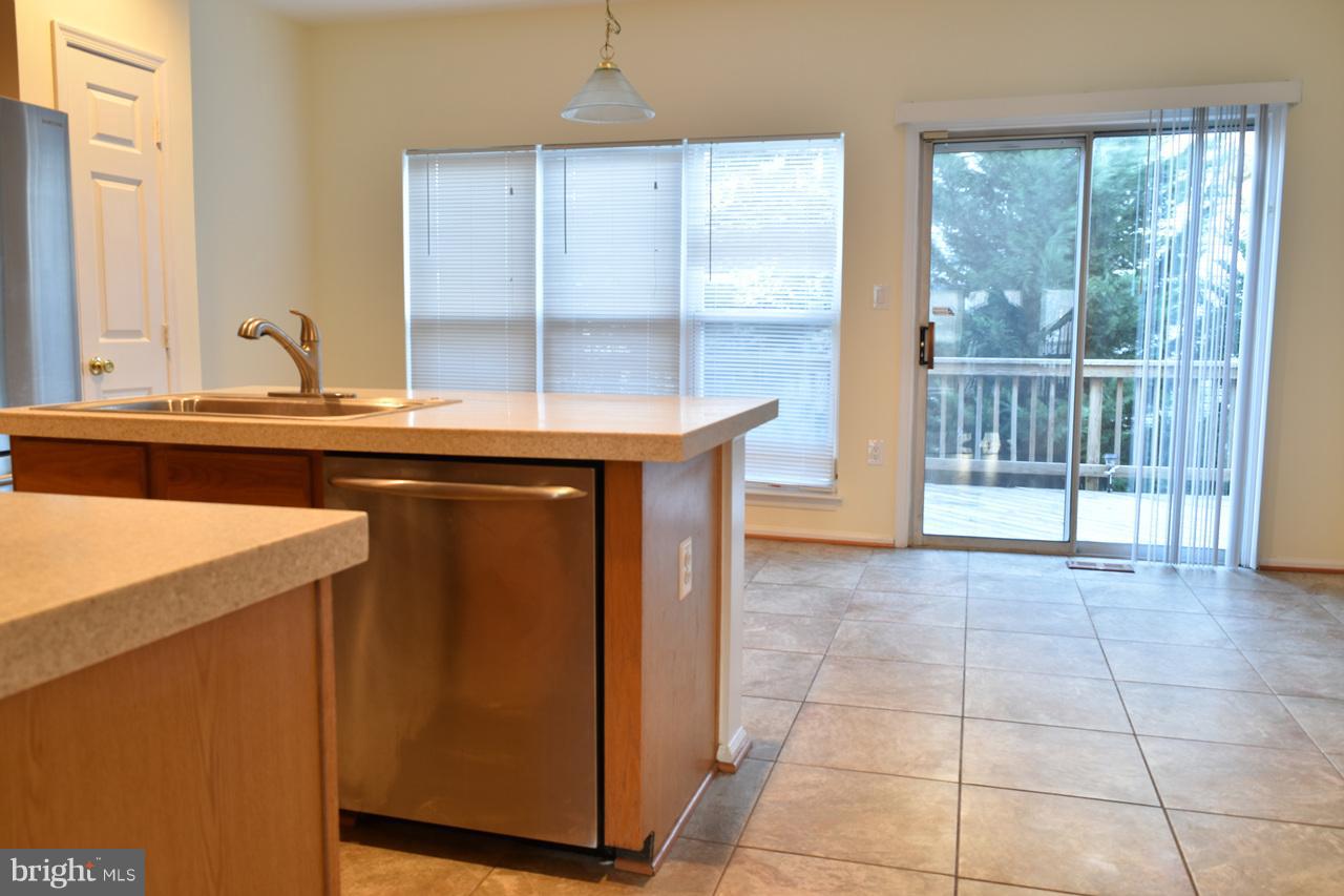 LIFESTYLE AT SULLY STATION - Residential Lease