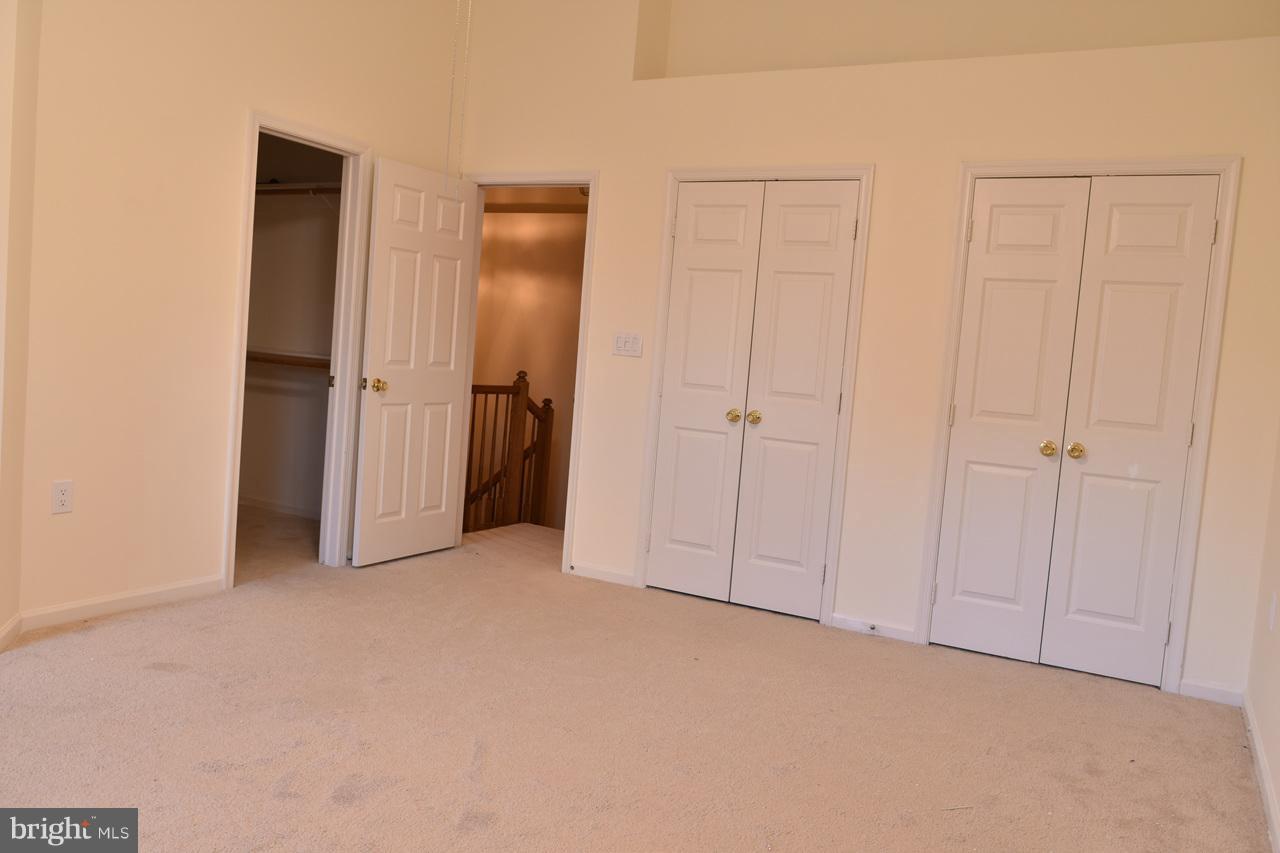 LIFESTYLE AT SULLY STATION - Residential Lease