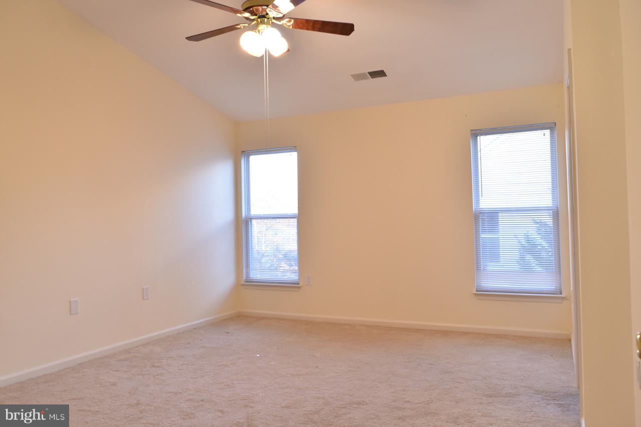 LIFESTYLE AT SULLY STATION - Residential Lease