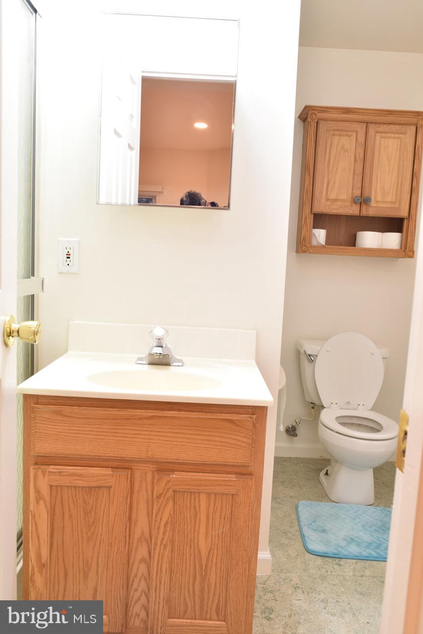 LIFESTYLE AT SULLY STATION - Residential Lease