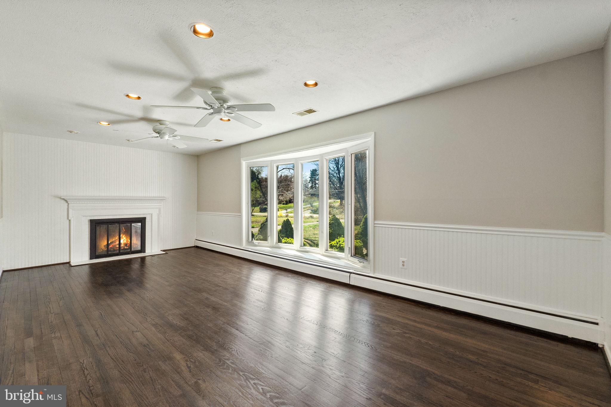 ROCK SPRINGS - Residential