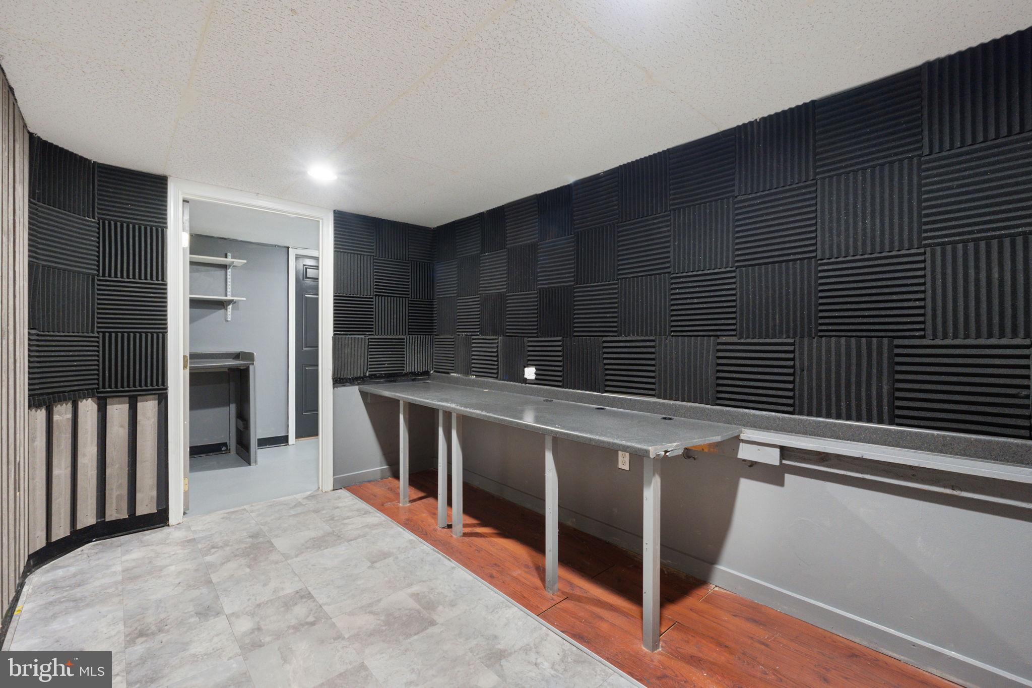 ROCK SPRINGS - Residential