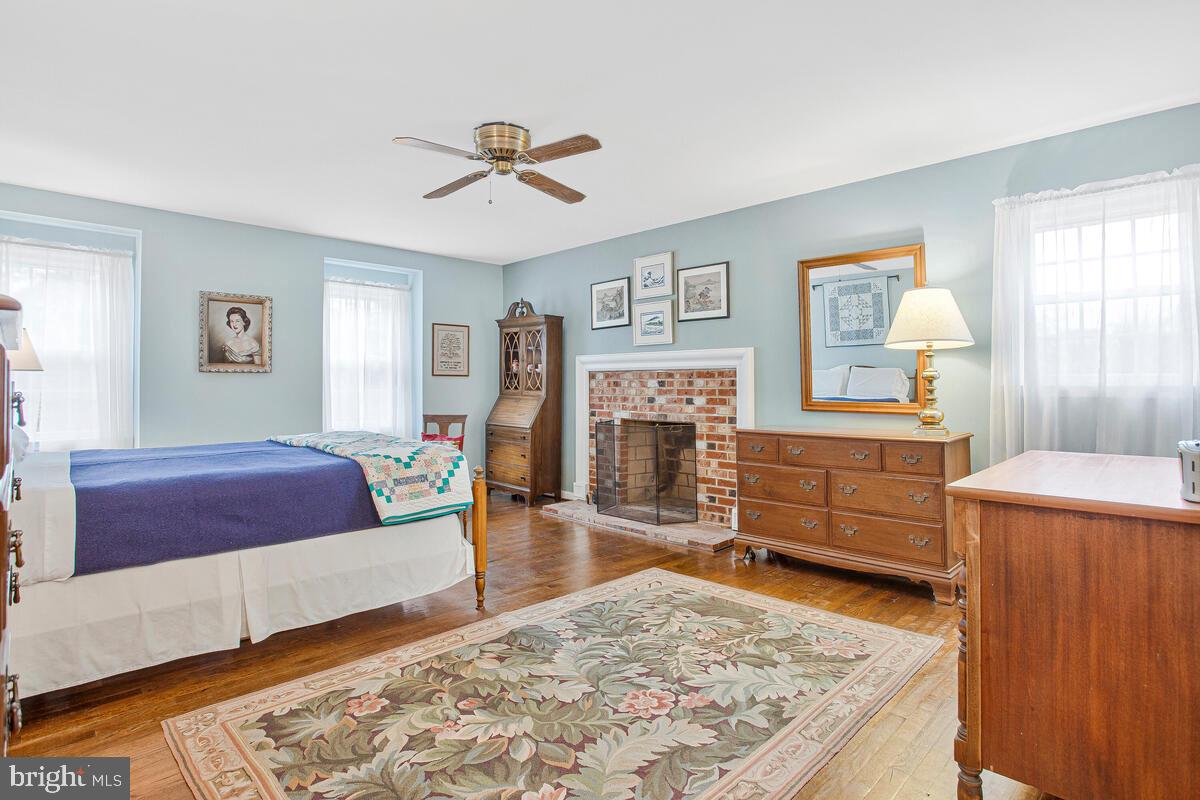 RUGBY HALL ESTATES - Residential