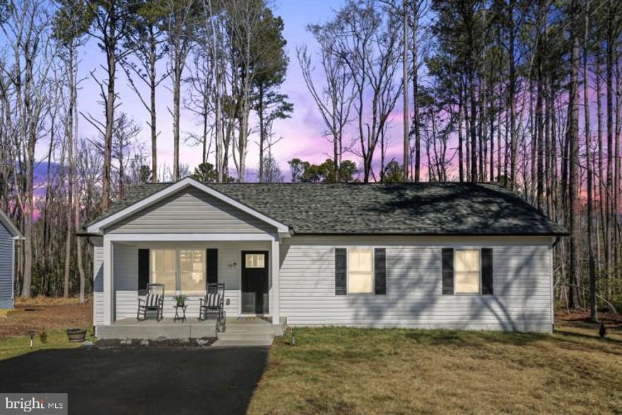 BEAUTIFUL WELL KEPT Caroline Model II with extended floor plan recently BUILT IN October 2023. Property is sitting on almost .20 Acres+/-, in Placid Bay water access community. Open floor plan features 3 bedroom, 2 bathroom, one level home with 1536 sq ft with great location. Cathedral 12 foot + Ceiling in Great Room, beautiful concrete front porch, high-end luxury vinyl plank flooring,  stainless steel appliances and Asphalt Driveway! Experience the relaxed lifestyle of a golf cart community! A commuters ideal sanctuary just under 25 minutes to Dahlgren and A. P. Hill and less than a 1 hour to downtown Fredericksburg, VA or Laplata MD!