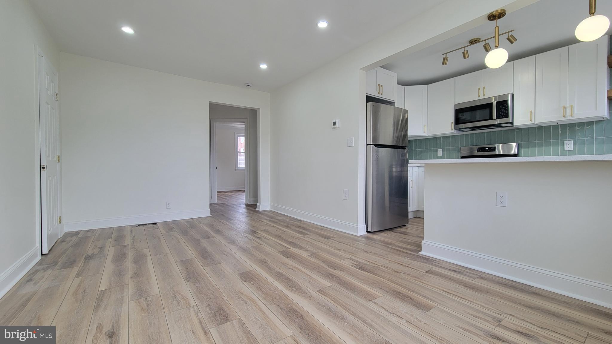 IDLEWOOD - Residential Lease