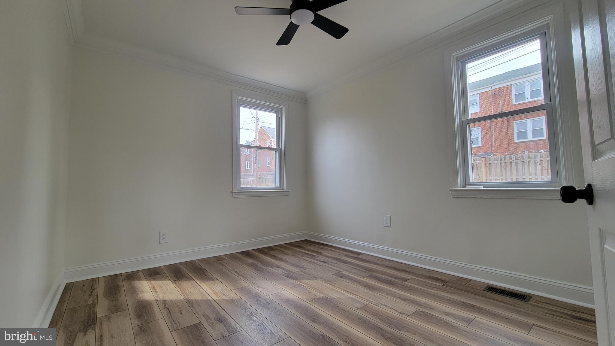 IDLEWOOD - Residential Lease