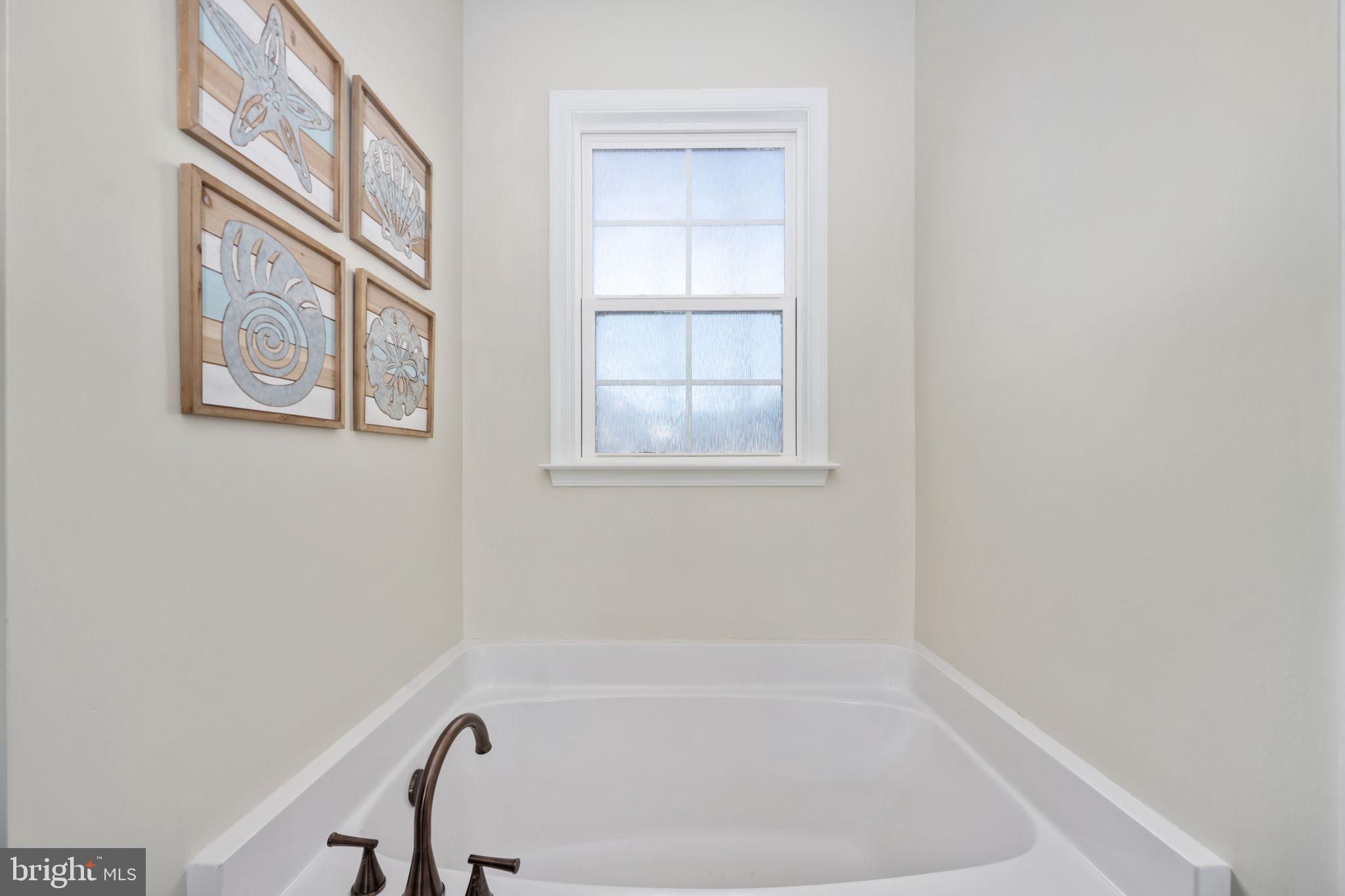 BRANDYWOOD ESTATE - Residential