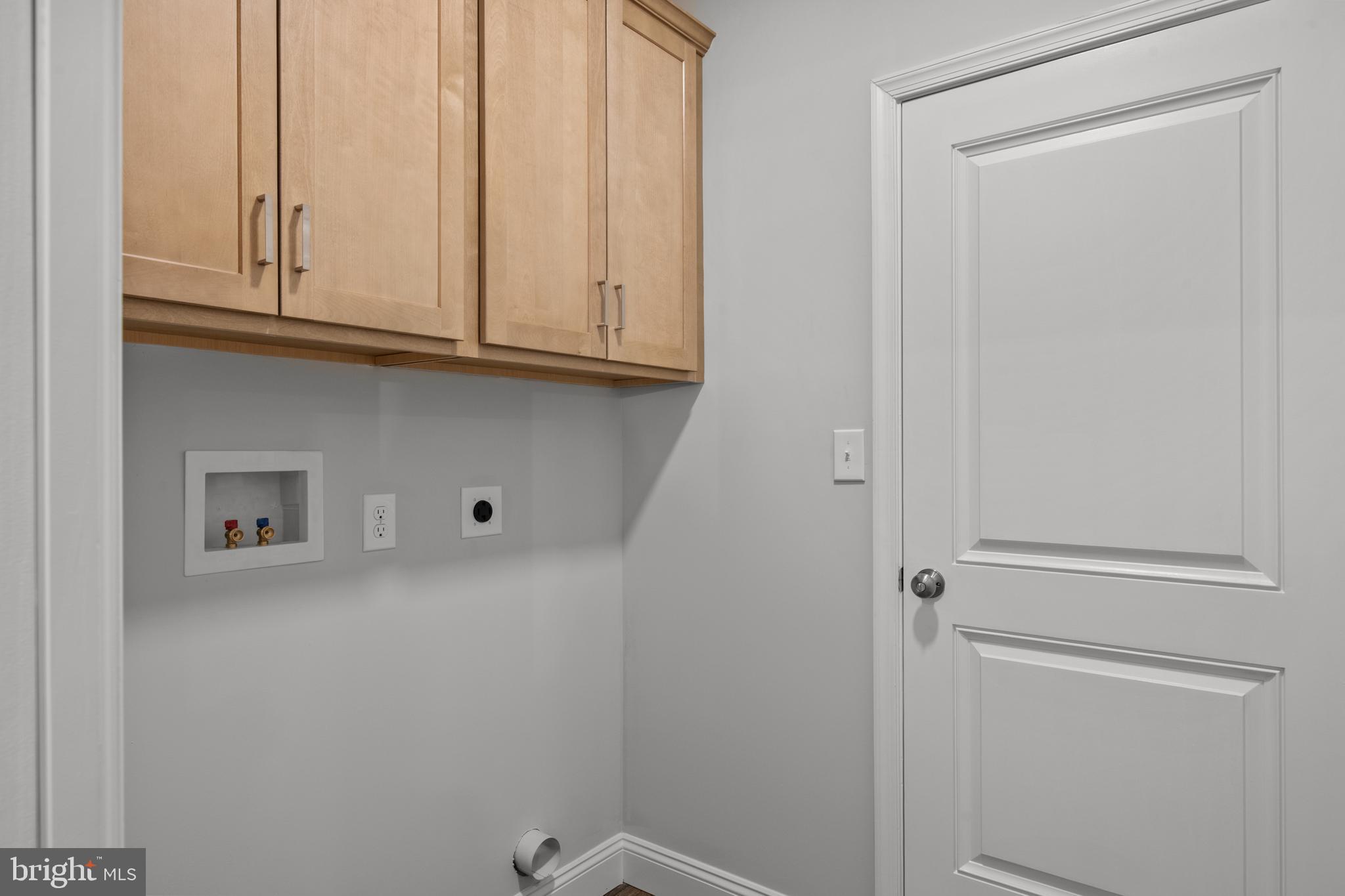 HAWKSTONE VILLAGE - Residential