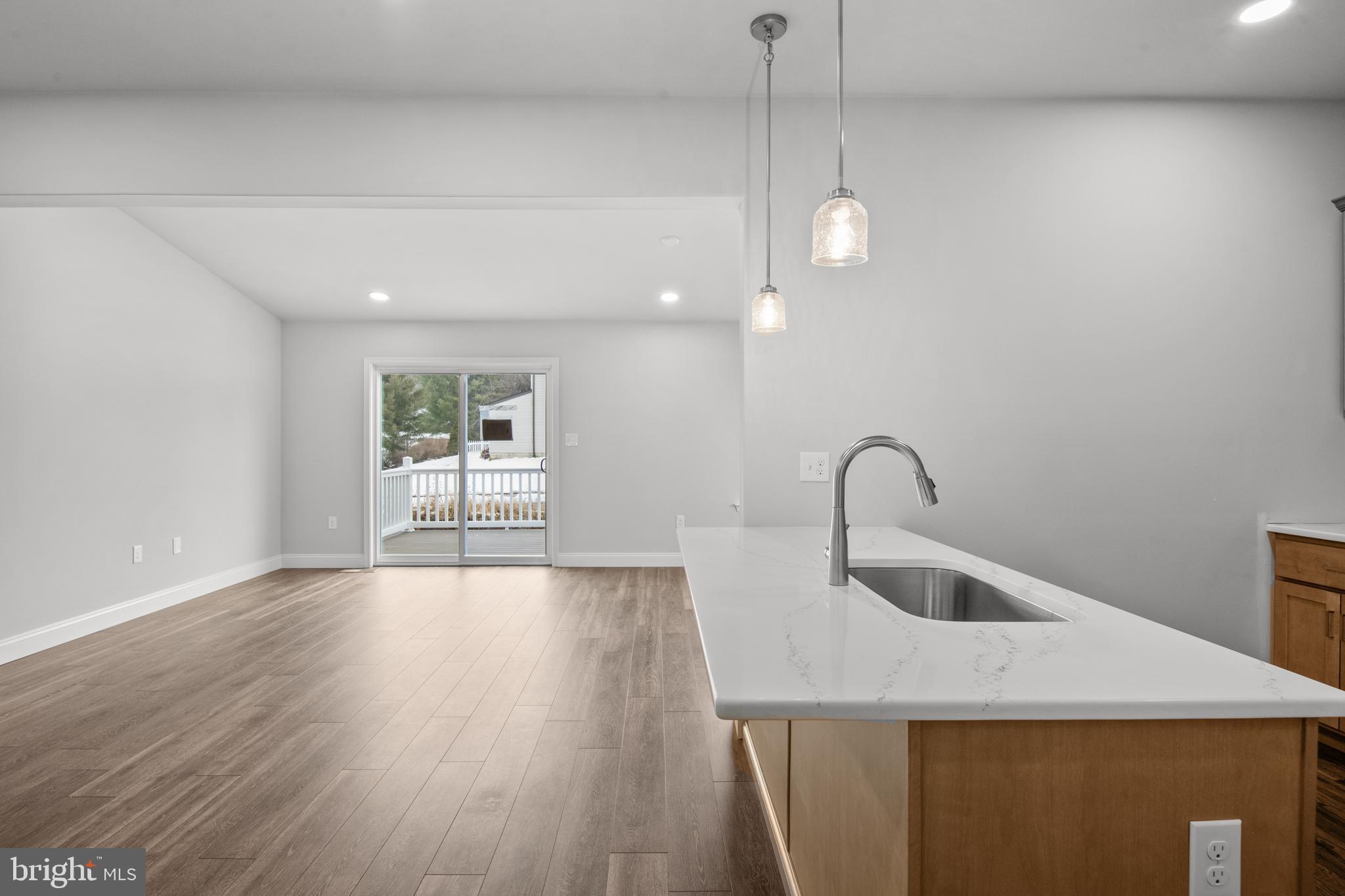 HAWKSTONE VILLAGE - Residential