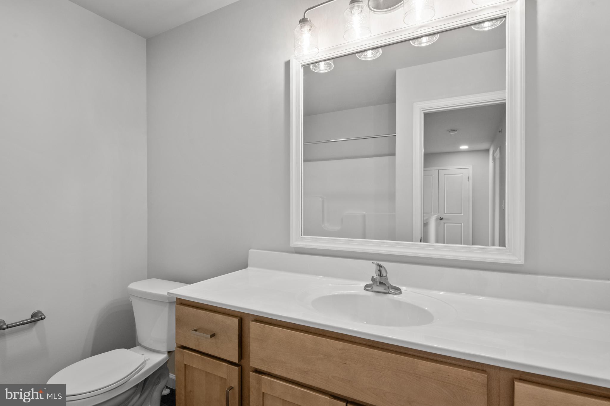 HAWKSTONE VILLAGE - Residential