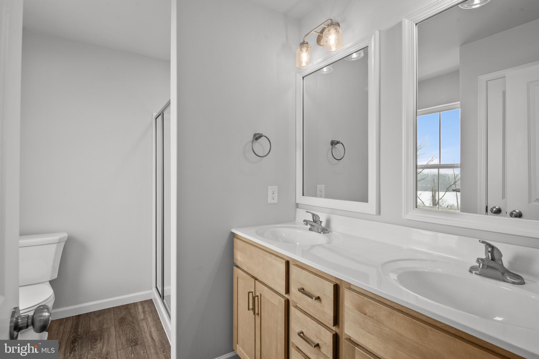 HAWKSTONE VILLAGE - Residential