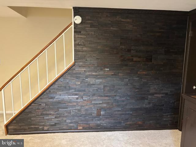 HOLLY PARK - Residential