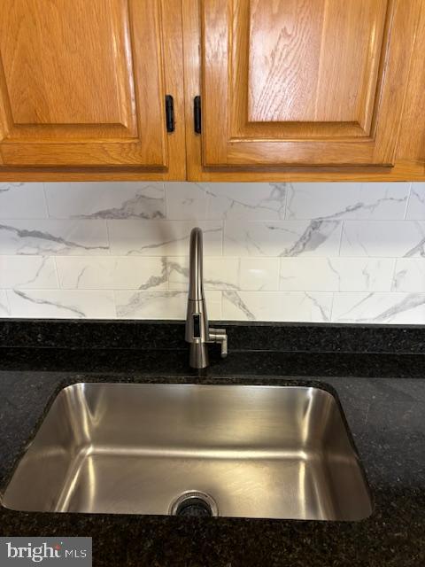 HOLLY PARK - Residential