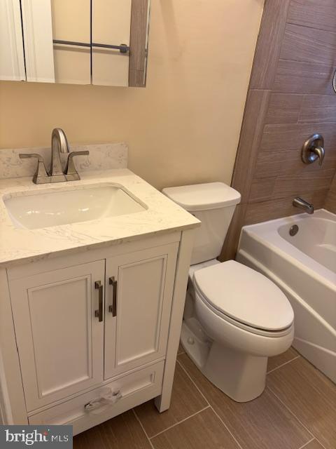 HOLLY PARK - Residential