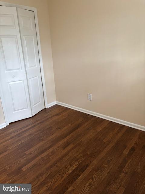 HOLLY PARK - Residential