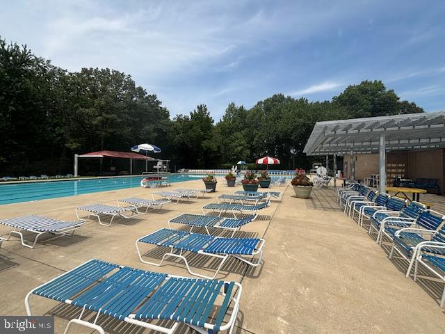 HOLLY PARK - Residential