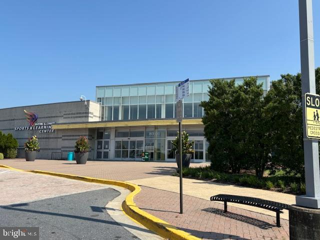 HOLLY PARK - Residential