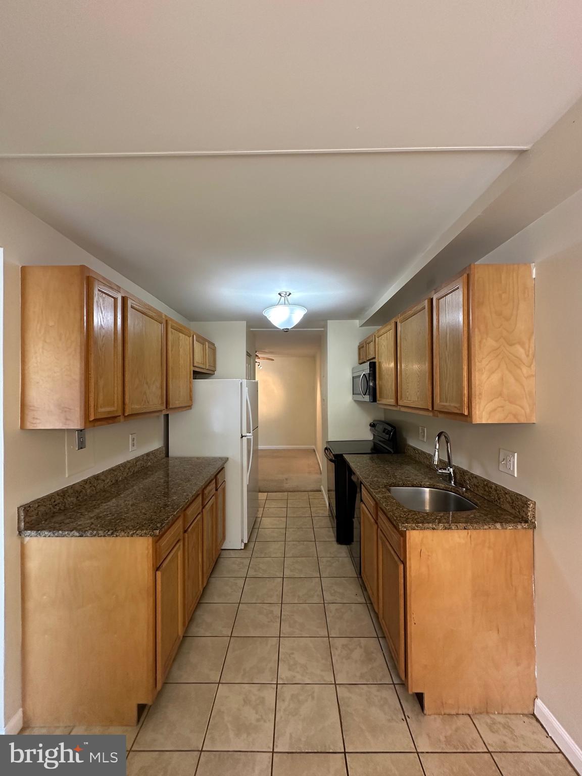 VILLA RIDGE CONDOMINIUM - Residential