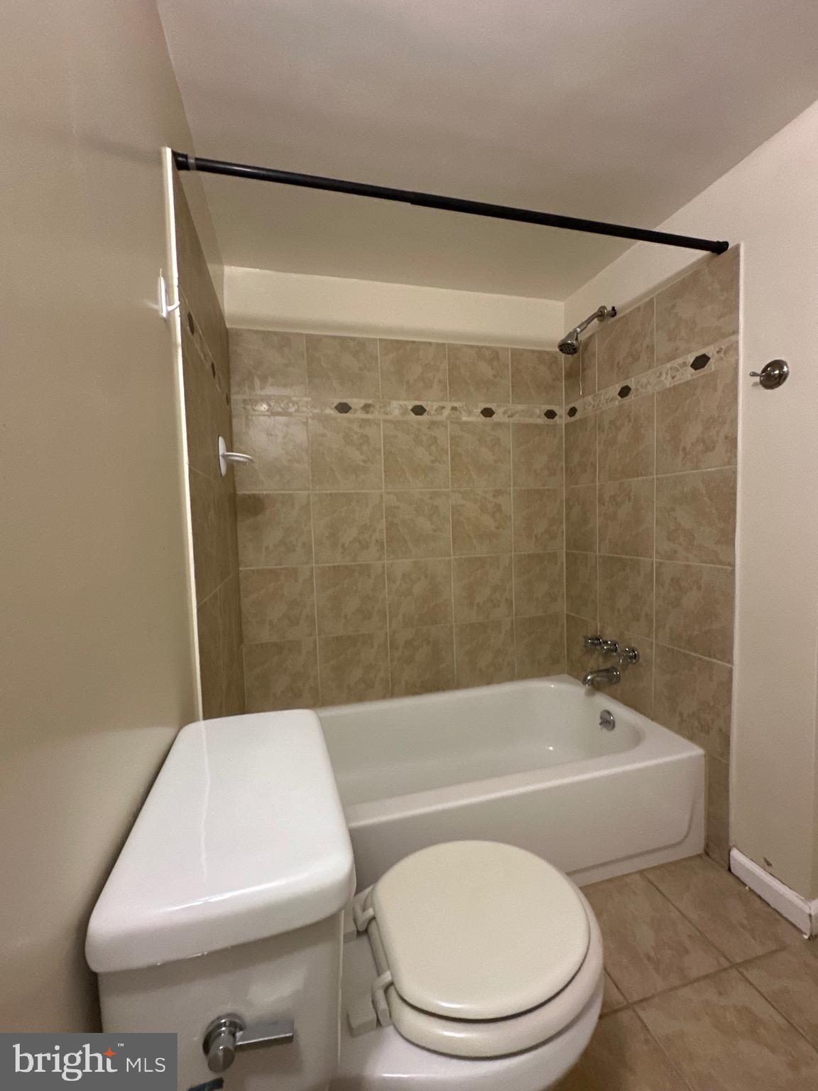 VILLA RIDGE CONDOMINIUM - Residential