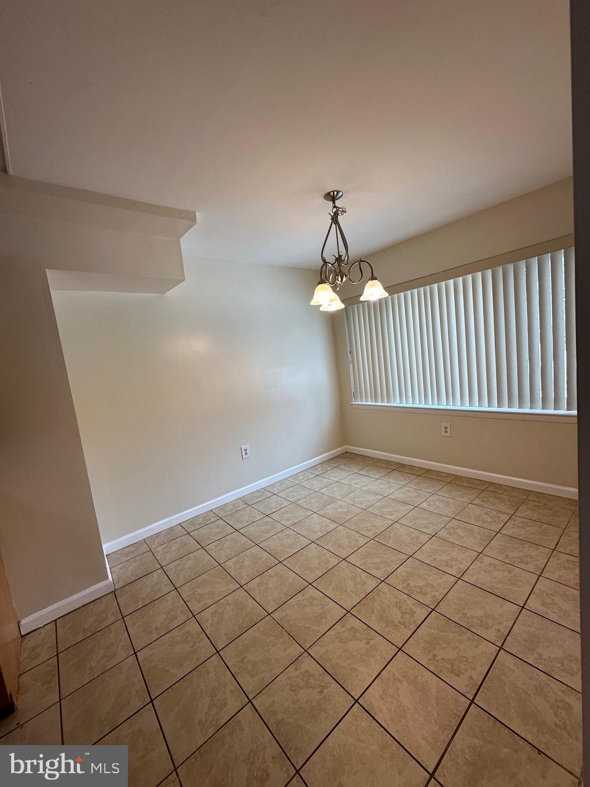 VILLA RIDGE CONDOMINIUM - Residential