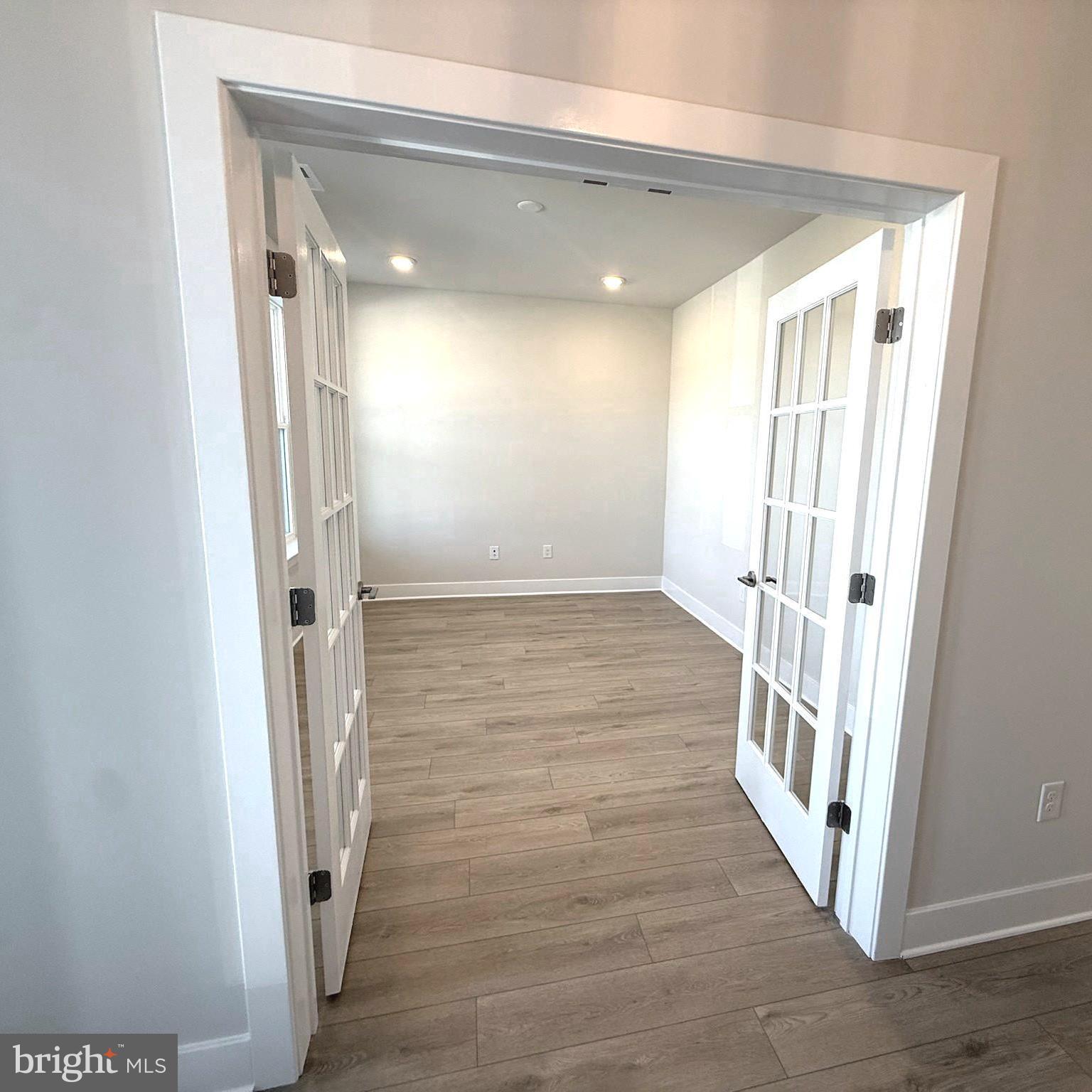 34126 HORNBEAM DRIVE