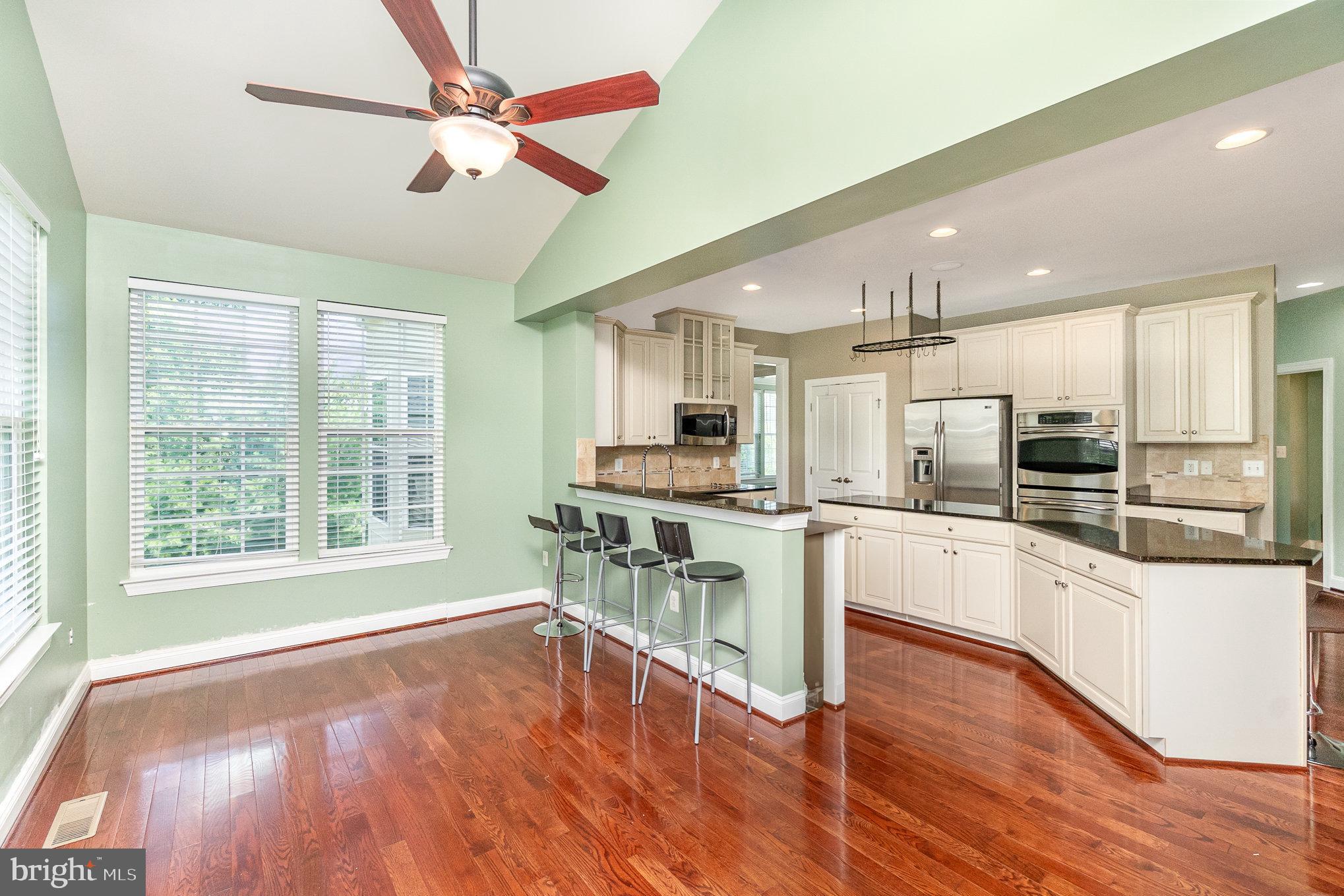 WINDLASS OVERLOOK - Residential