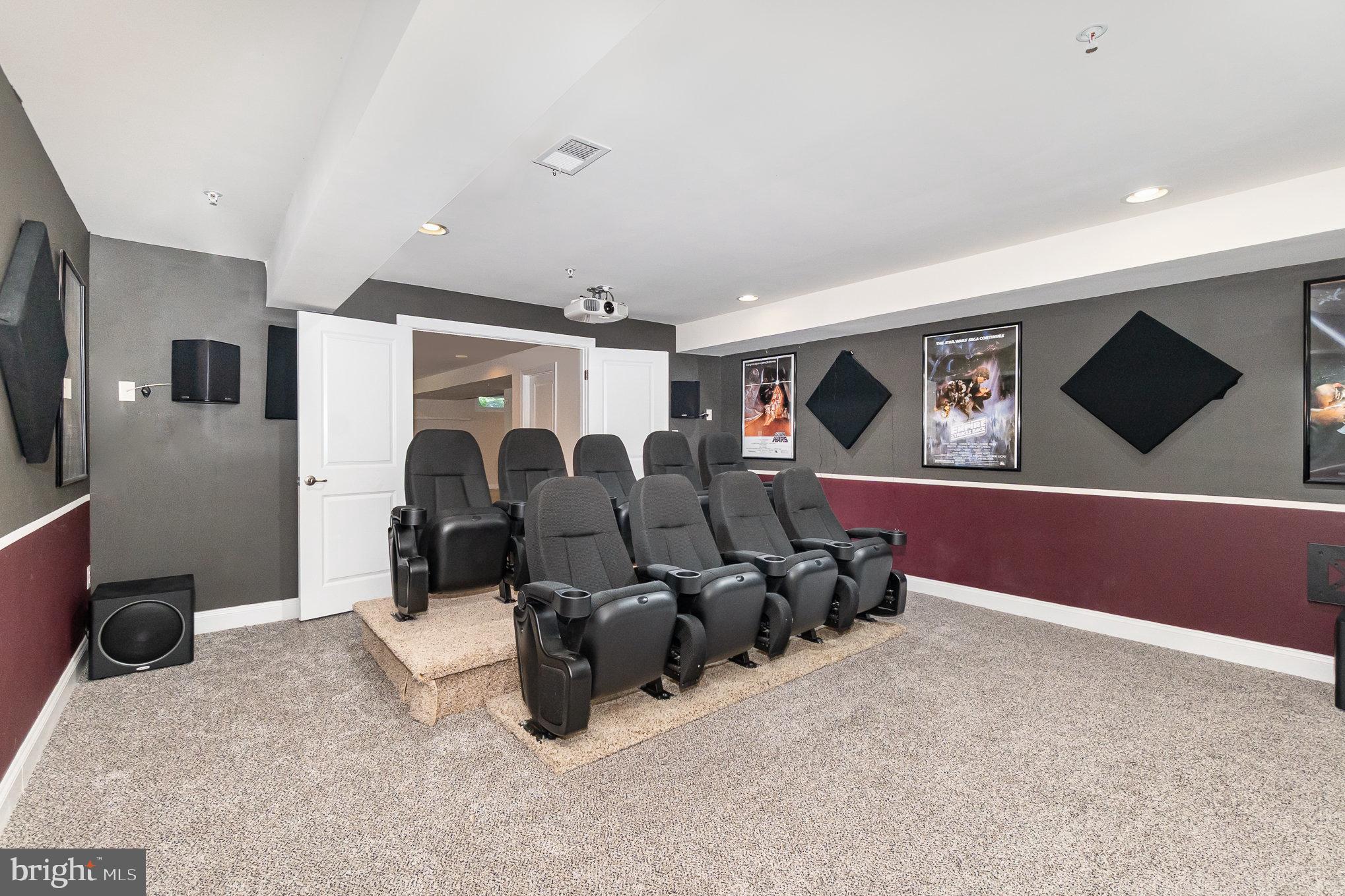 WINDLASS OVERLOOK - Residential