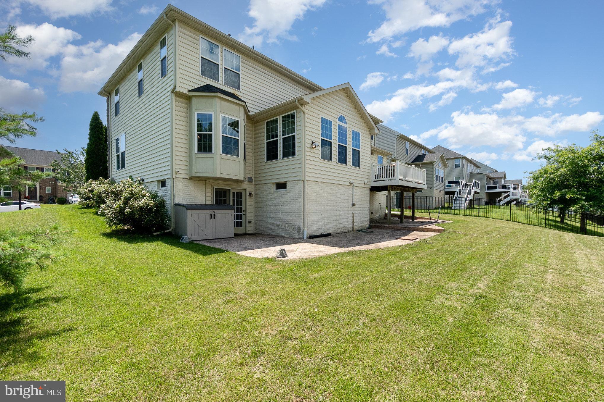 WINDLASS OVERLOOK - Residential
