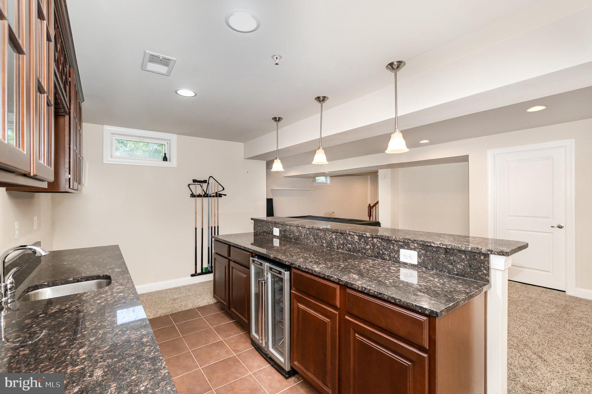 WINDLASS OVERLOOK - Residential