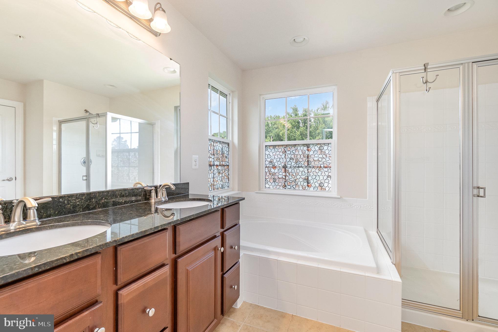 WINDLASS OVERLOOK - Residential