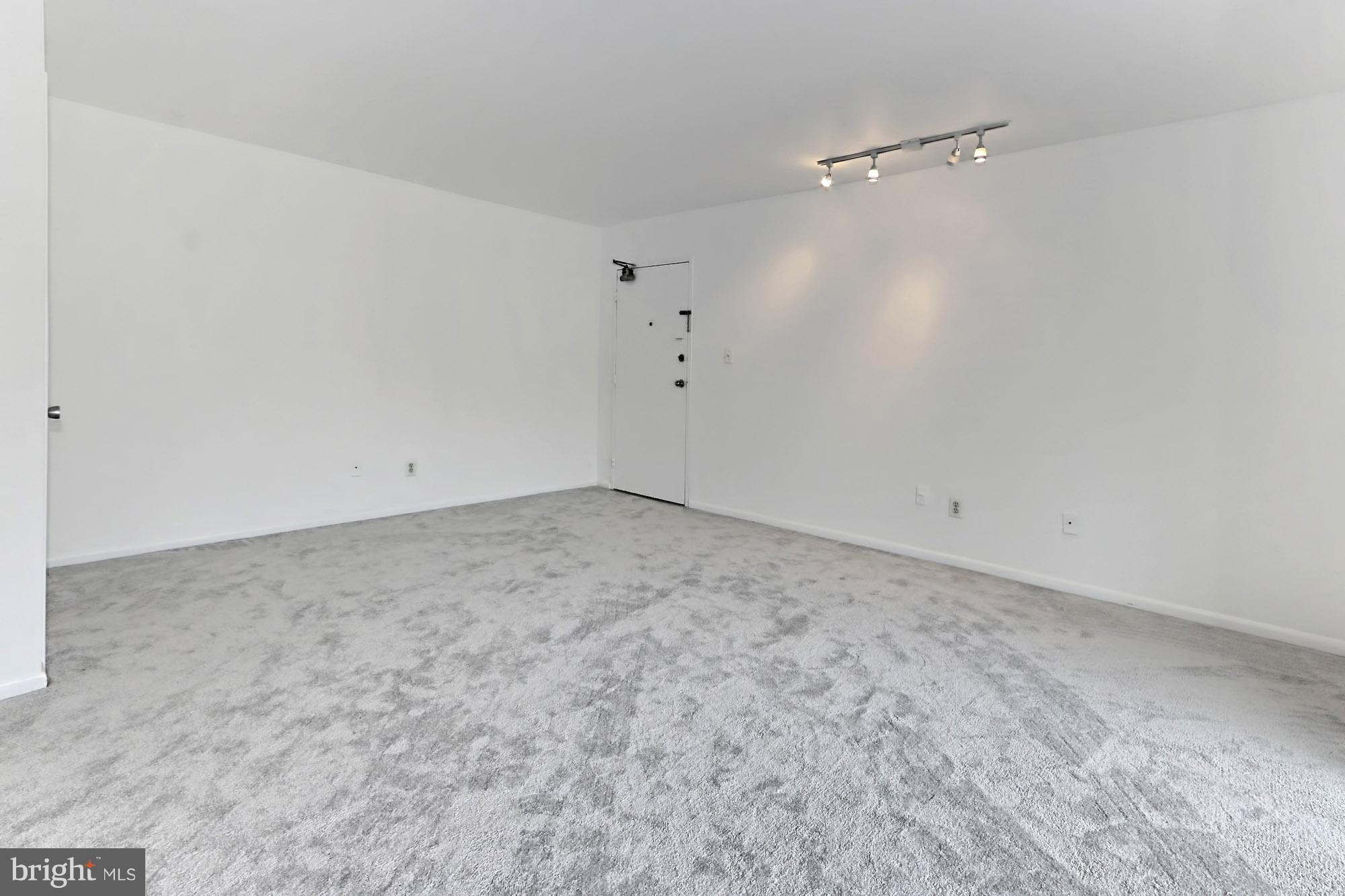 ANNANDALE GARDENS - Residential Lease