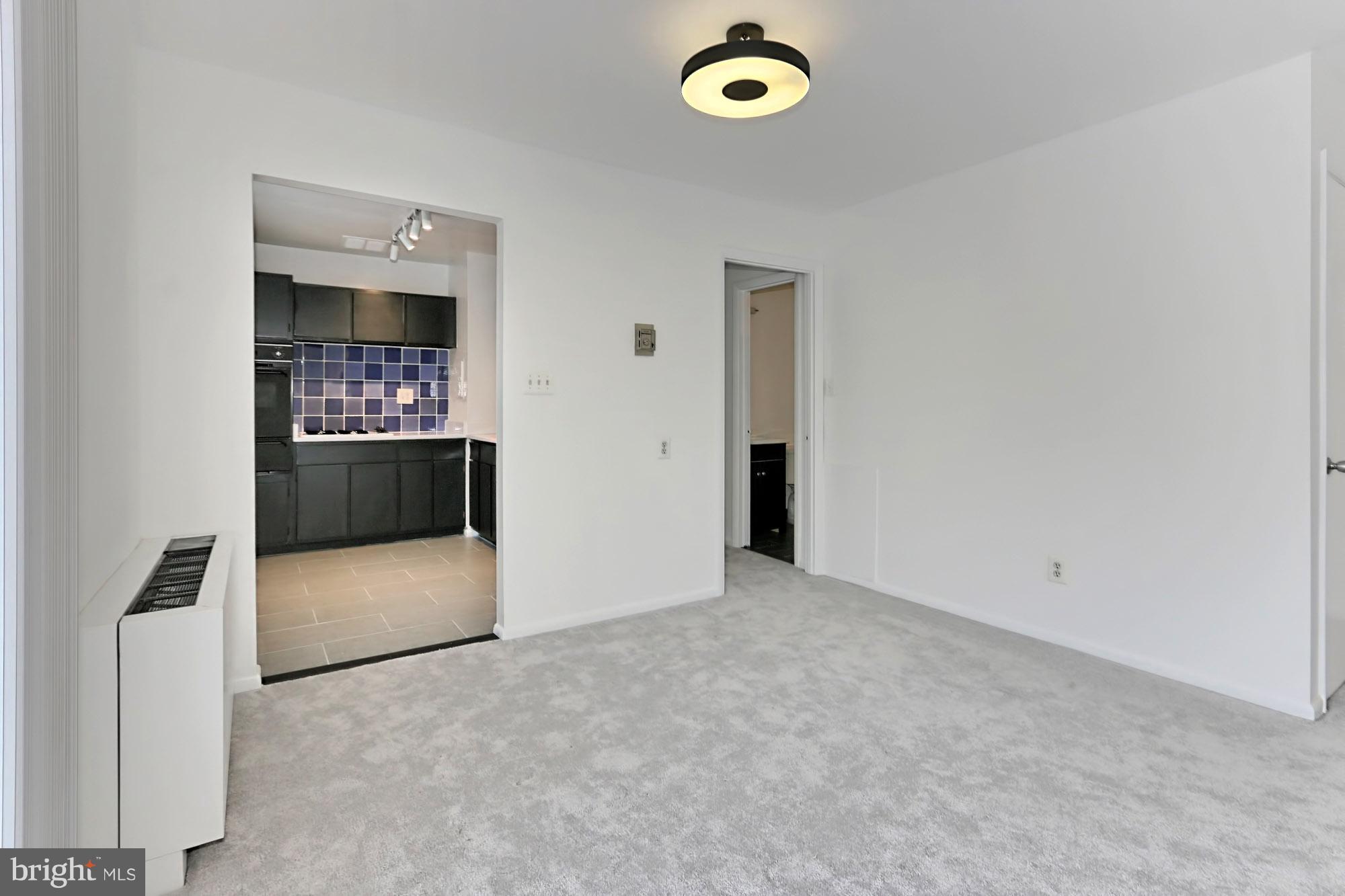 ANNANDALE GARDENS - Residential Lease